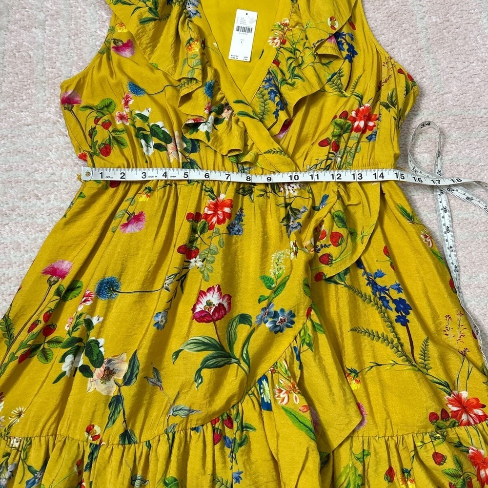 NWT Maeve Yellow Floral Strawberry Faux Wrap Mini Dress Size Large Spring Summer - Picture 9 of 12